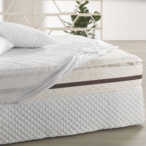 Protetor de Colchão Casal Toque Acetinado Impermeável com Elástico Branco Altenburg